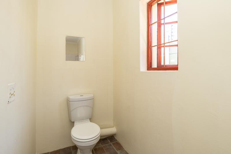 5 Bedroom Property for Sale in Bergvliet Western Cape